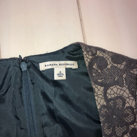 *SOLD* Banana Republic | Dress - Picture 3 of 4